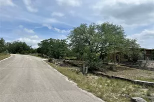 21511 Perry Cove, Lago Vista, TX 78645 - Photo 12