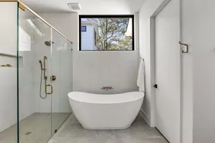 8307 Silver Ridge Dr, Austin, TX 78759 - Photo 16