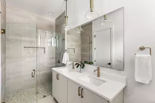 8307 Silver Ridge Dr, Austin, TX 78759 - Photo 20