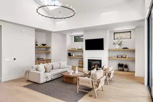 8307 Silver Ridge Dr, Austin, TX 78759 - Photo 4