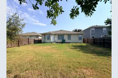 18421 Crestwind Cove, Elgin, TX 78621 - Photo 32