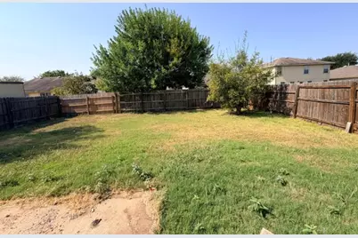 18421 Crestwind Cove, Elgin, TX 78621 - Photo 34