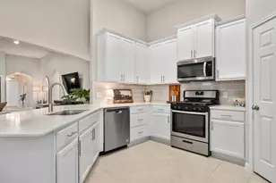 109 Findley Ave, Leander, TX 78641 - Photo 10