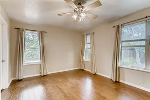 8605 Rockwood Ln, Austin, TX 78757 - Photo 6