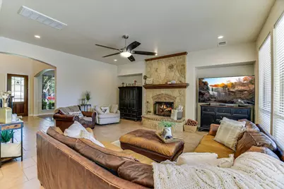 813 Folsom Cove, Round Rock, TX 78681 - Photo 10