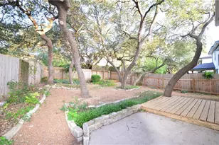 8322 Alvin High, Austin, TX 78729 - Photo 16