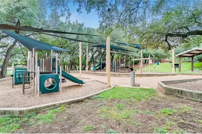 8322 Alvin High, Austin, TX 78729 - Photo 18