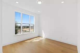 905 S Hemingway Loop, Liberty Hill, TX 78642 - Photo 18