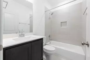 905 S Hemingway Loop, Liberty Hill, TX 78642 - Photo 24