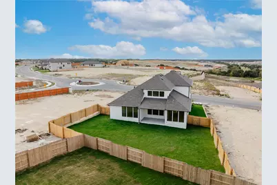 905 S Hemingway Loop, Liberty Hill, TX 78642 - Photo 34