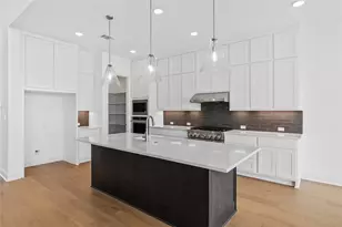 905 S Hemingway Loop, Liberty Hill, TX 78642 - Photo 12