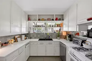 3207 Bridle Path, Austin, TX 78703 - Photo 10