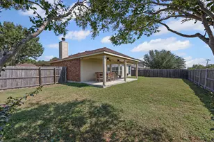 1516 Paint Brush Dr, Lockhart, TX 78644 - Photo 32