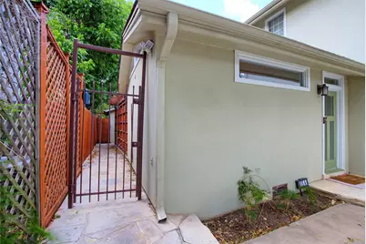 815 E 31st Street #C, Austin, TX 78705 - Photo 22
