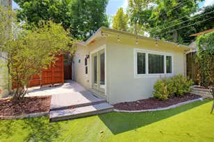 815 E 31st St, Austin, TX 78705 - Photo 4
