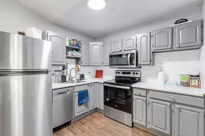 815 E 31st Street #C, Austin, TX 78705 - Photo 8