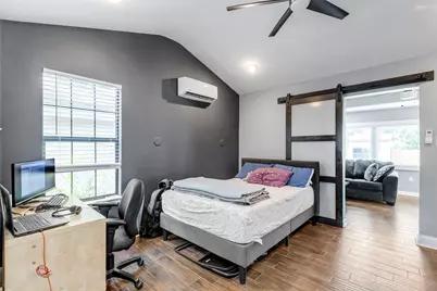 815 E 31st Street #C, Austin, TX 78705 - Photo 12