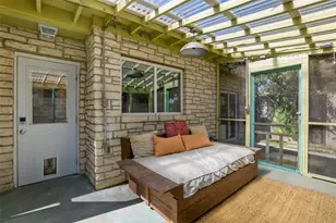 401 W Live Oak St, Austin, TX 78704 - Photo 10