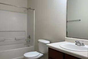 129 Luna Vista Dr, Hutto, TX 78634 - Photo 12