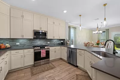 1212 Euless Lane, Leander, TX 78641 - Photo 12