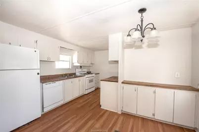 806 N Oneal Street, Caldwell, TX 77836 - Photo 2