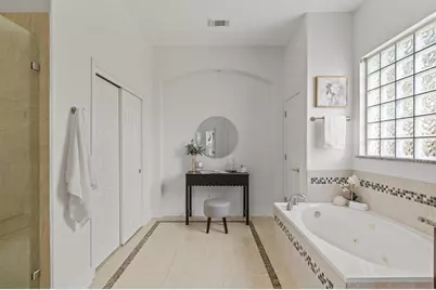 6623 Yaupon Drive, Austin, TX 78759 - Photo 16