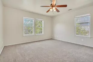 2115 E 18th St, Austin, TX 78702 - Photo 10