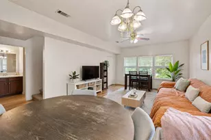 2115 E 18th St, Austin, TX 78702 - Photo 1