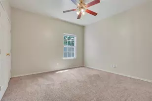 2115 E 18th St, Austin, TX 78702 - Photo 12