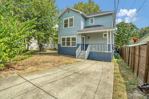 2115 E 18th St, Austin, TX 78702 - Photo 2