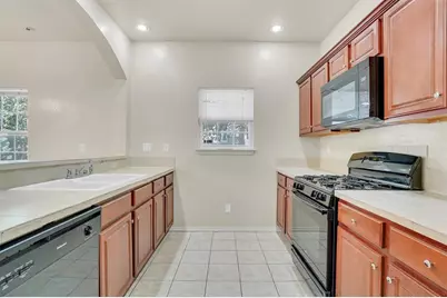 2115 E 18th Street #A, Austin, TX 78702 - Photo 8