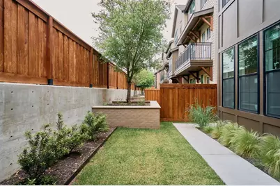 2209 Woodland Avenue #601, Austin, TX 78741 - Photo 24