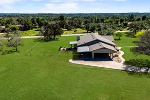 301 Retha Dr, Dripping Springs, TX 78620 - Photo 2