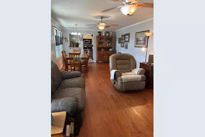 307 Whitehead Street, Smithville, TX 78957 - Photo 6