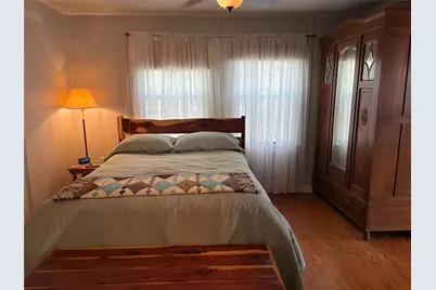 307 Whitehead Street, Smithville, TX 78957 - Photo 12