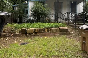 1702 Perez St, Austin, TX 78721 - Photo 6