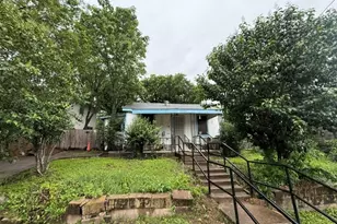 1702 Perez St, Austin, TX 78721 - Photo 1