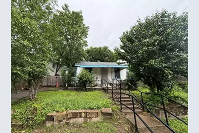 1702 Perez Street, Austin, TX 78721 - Photo 2