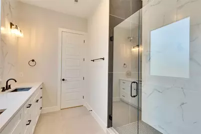 1304 Minnie Drive, Austin, TX 78732 - Photo 18