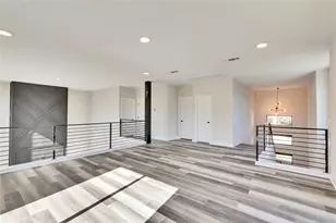 1304 Minnie Dr, Austin, TX 78732 - Photo 12