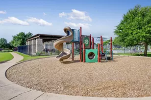 625 Unakite Trl, Liberty Hill, TX 78642 - Photo 32