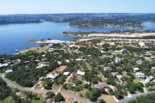 20111 Colby Hill Dr, Spicewood, TX 78669 - Photo 12