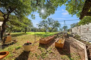20111 Colby Hill Dr, Spicewood, TX 78669 - Photo 32