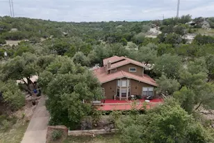 21201 Kathy Ln, Spicewood, TX 78669 - Photo 4