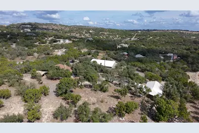 21201 Kathy Lane, Spicewood, TX 78669 - Photo 30