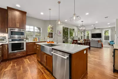 3302 Funston Street, Austin, TX 78703 - Photo 6