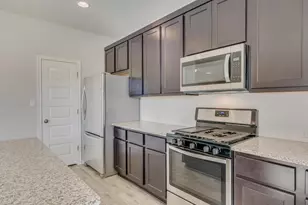 2117 Pecan Island Dr, Leander, TX 78641 - Photo 10