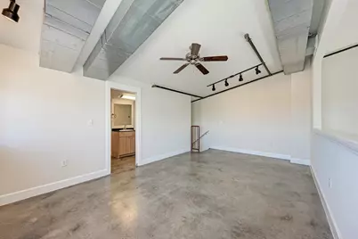 807 E 14th Street #306, Austin, TX 78702 - Photo 24