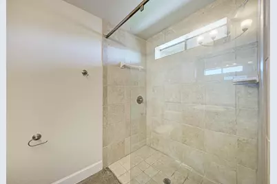 807 E 14th Street #306, Austin, TX 78702 - Photo 22