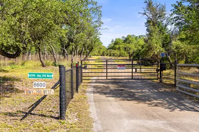 6590 US 290, Dripping Springs, TX 78620 - Photo 8
